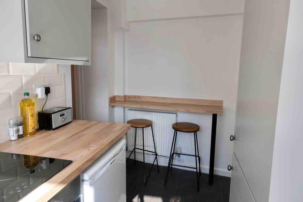 Regency Cottage 10 Minutes From Bath City Centre Екстер'єр фото